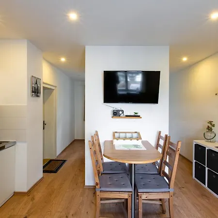 Am Goethepark Im Leipziger Neuseenland Apartment Leipzig