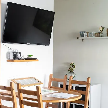 Apartment Am Goethepark Im Leipziger Neuseenland *