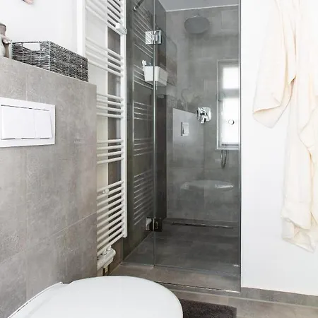 Apartment Am Goethepark Im Leipziger Neuseenland