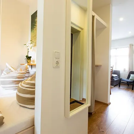 Am Goethepark Im Leipziger Neuseenland Λειψία