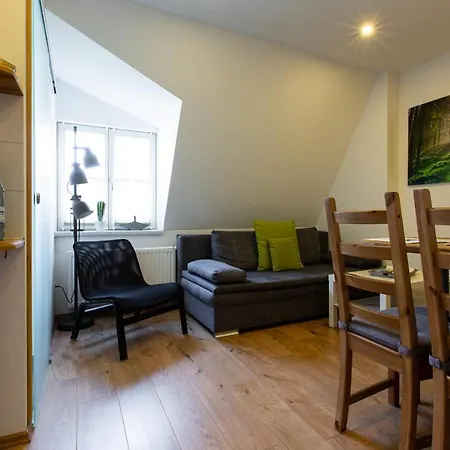 Am Goethepark Im Leipziger Neuseenland Λειψία