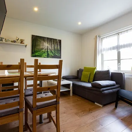 Am Goethepark Im Leipziger Neuseenland Λειψία