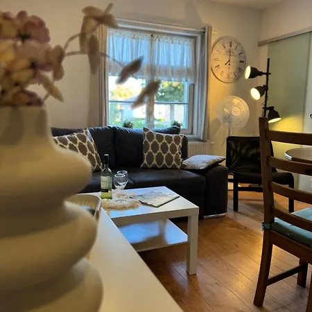 Am Goethepark Im Leipziger Neuseenland Leipzig