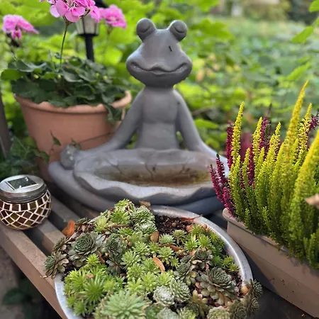 Am Goethepark Im Leipziger Neuseenland