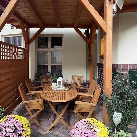 Apartamento Am Goethepark Im Leipziger Neuseenland