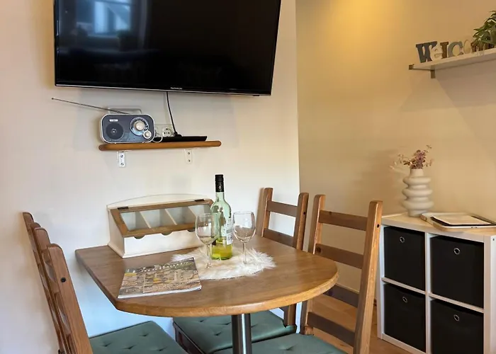 Am Goethepark Im Leipziger Neuseenland