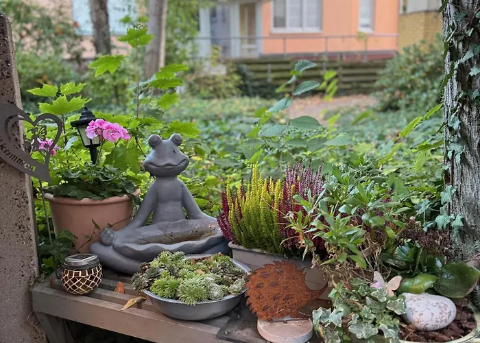 Am Goethepark Im Leipziger Neuseenland لبسيا