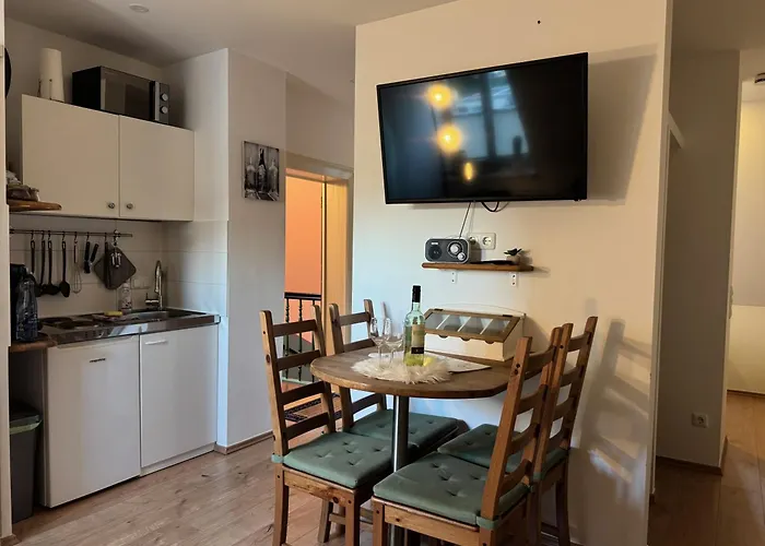 Am Goethepark Im Leipziger Neuseenland