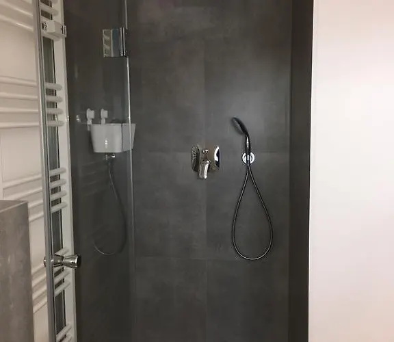 شقة Am Goethepark Im Leipziger Neuseenland